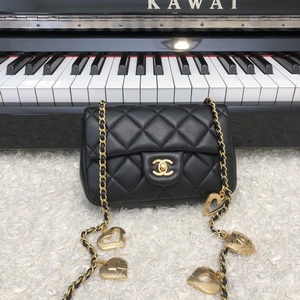 Chanel Handbags 1068